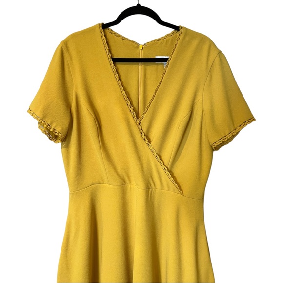 Dress The Population Dominique Fit & Flare Dress in Yellow (XXL) - Picture 8 of 11